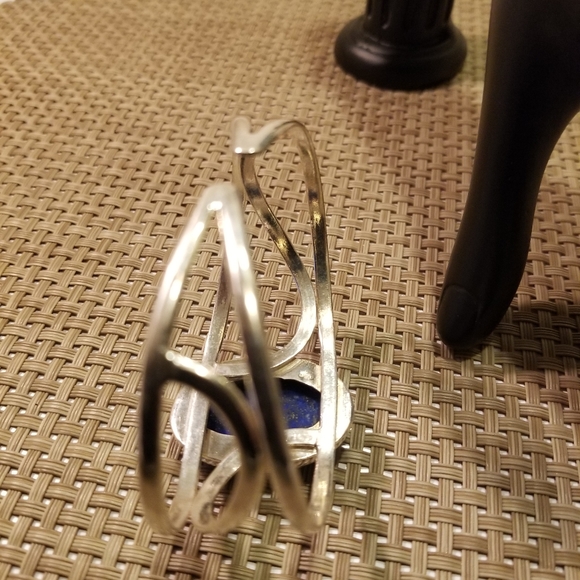 CLASSY BRACELET NWOT - Picture 7 of 10